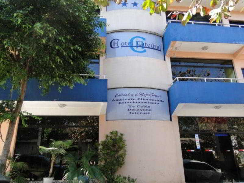 Hotel Catedral Ciudad del Este Zewnętrze zdjęcie